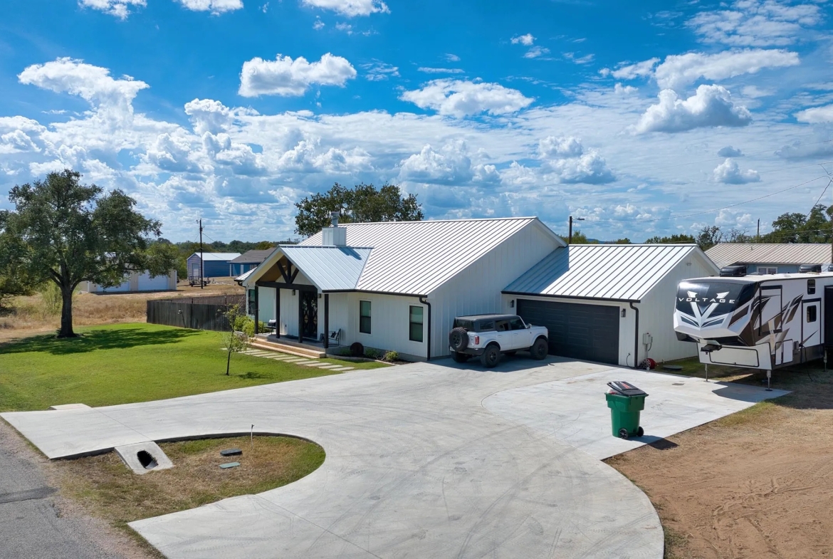 3411 CONCHO TRAIL