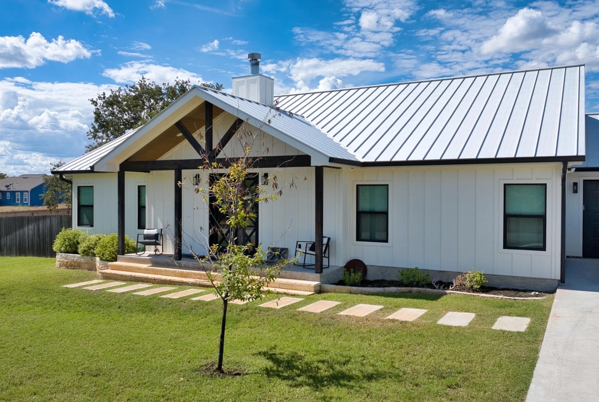 3411 CONCHO TRAIL