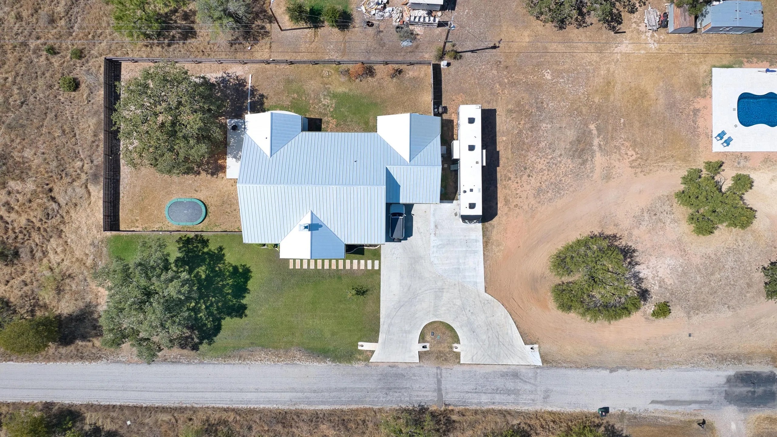 05-DJI_20251006124001_0124_D 3411 CONCHO TRAIL