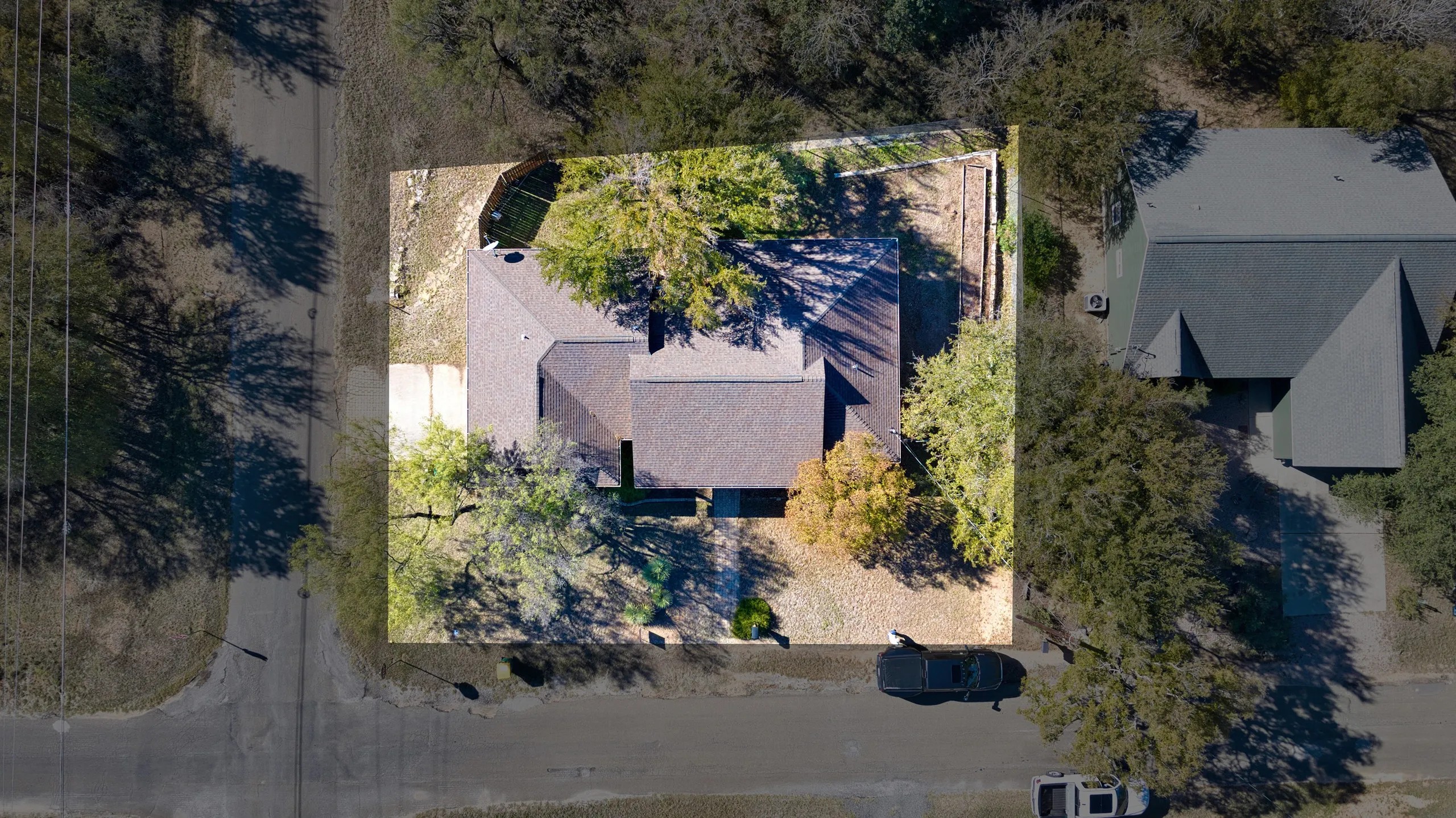 07-DJI_20251105090126_0002_Db 201 SOUTHWOOD