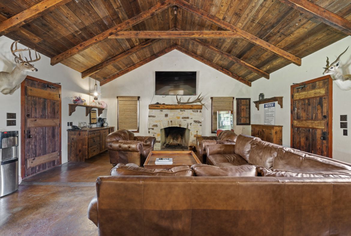 COMANCHE SPRINGS RANCH