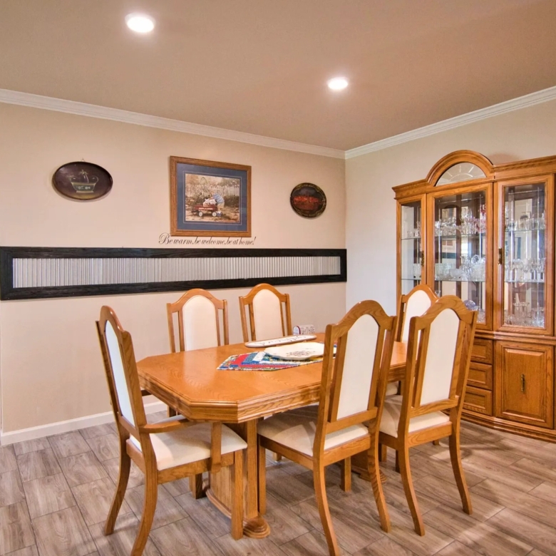243 E FLAG CREEK RANCH RD