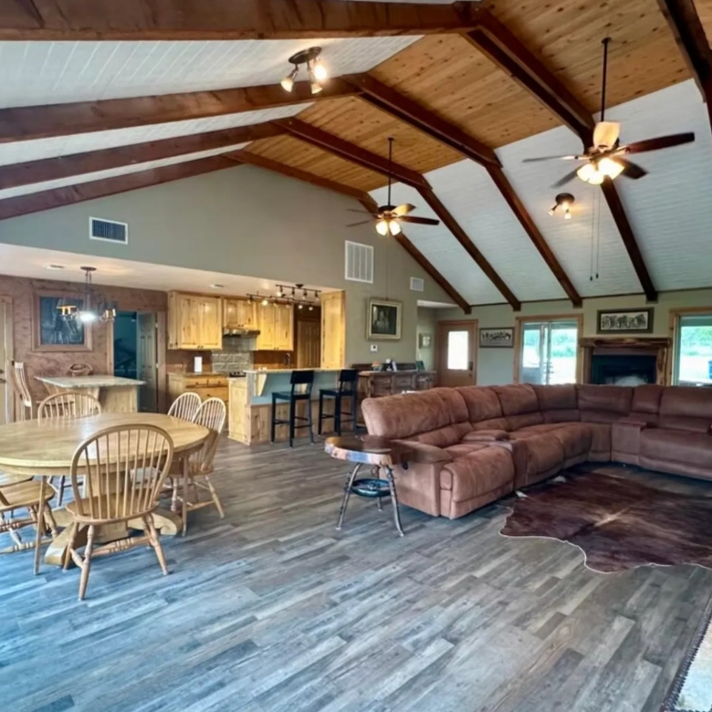 1112 HIGHTOWER ROAD