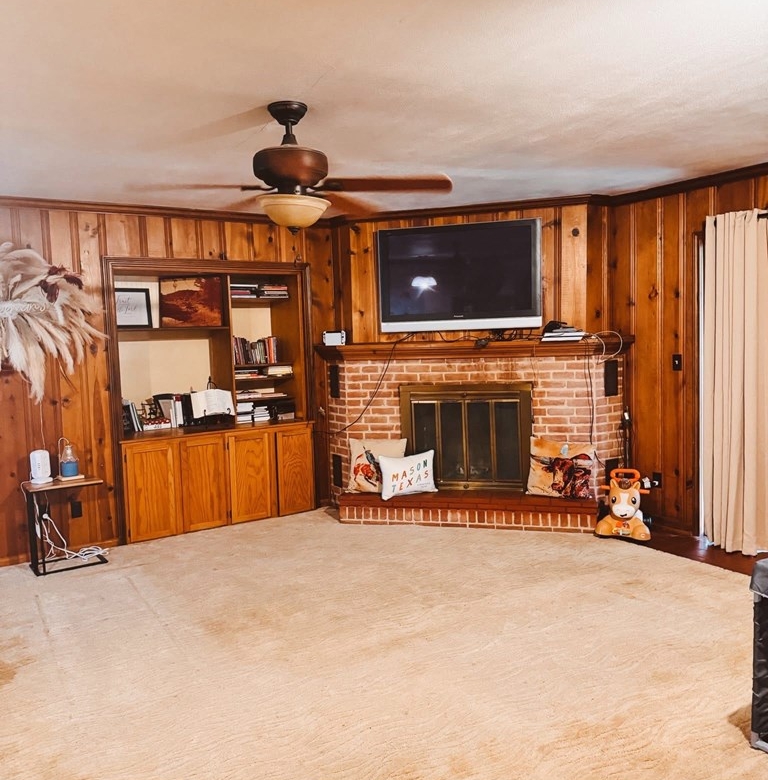 325 E Rainey Mason, TX