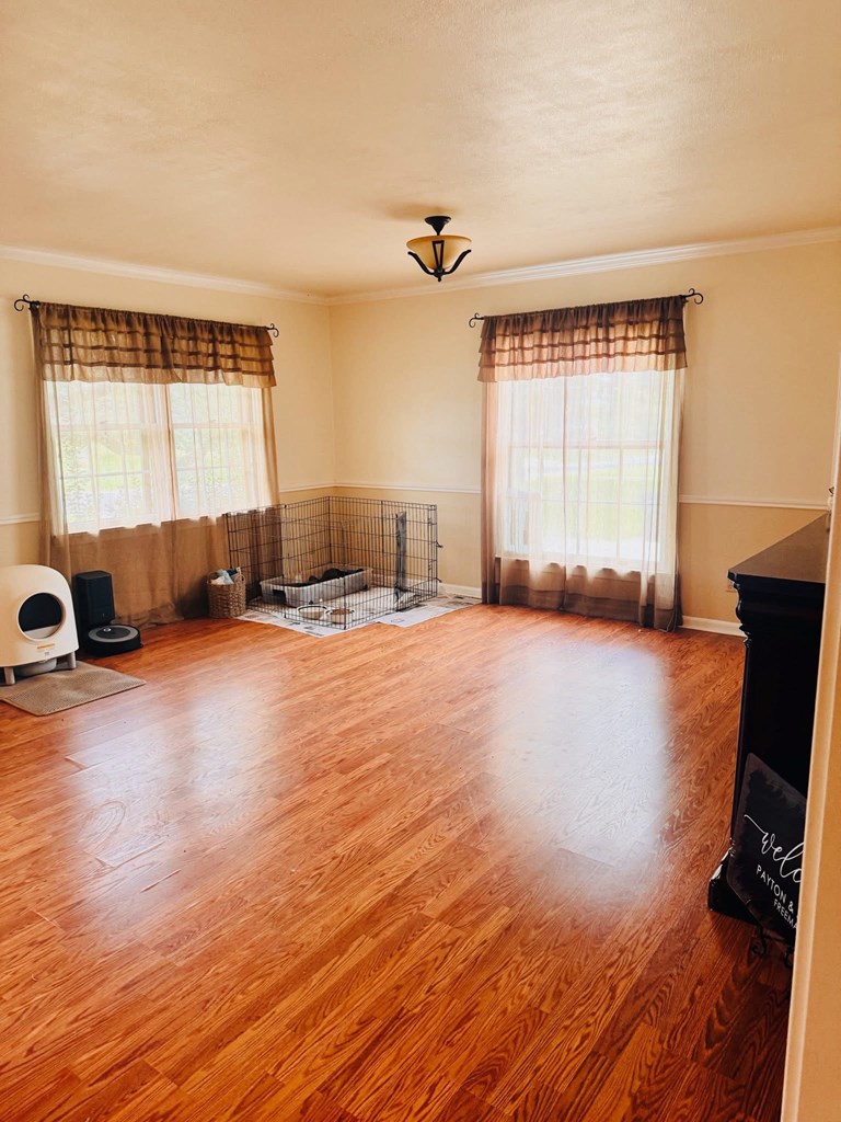 325 E Rainey Mason, TX