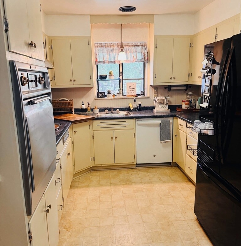 325 E Rainey Mason, TX