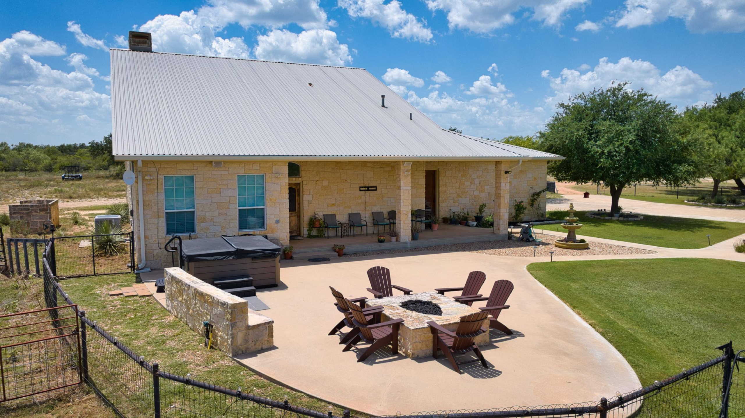 1456 US Hwy 283 | Brady, TX | McCulloch County