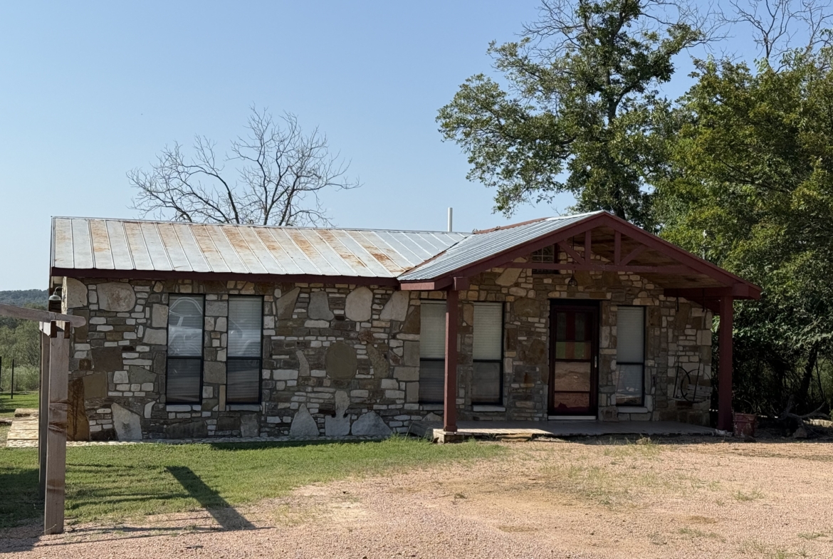 1385 Old Mill Creek Road Mason, TX