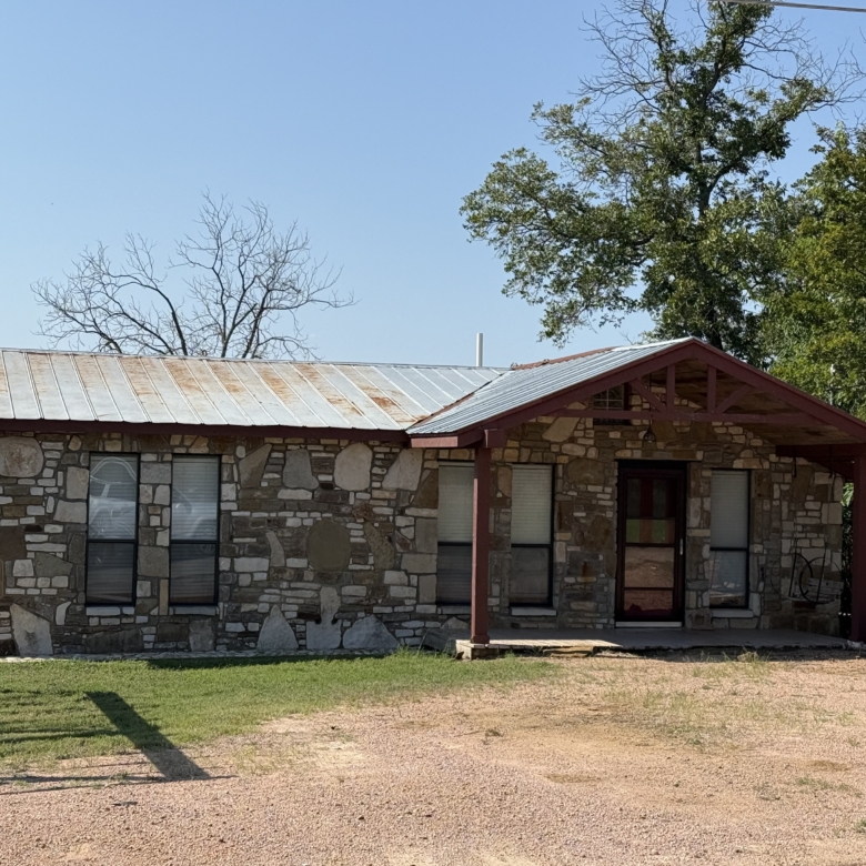 1385 Old Mill Creek Road Mason, TX