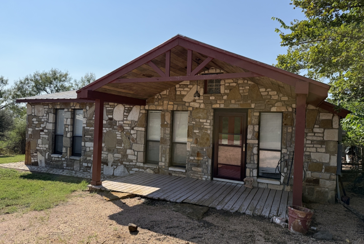 1385 Old Mill Creek Road Mason, TX