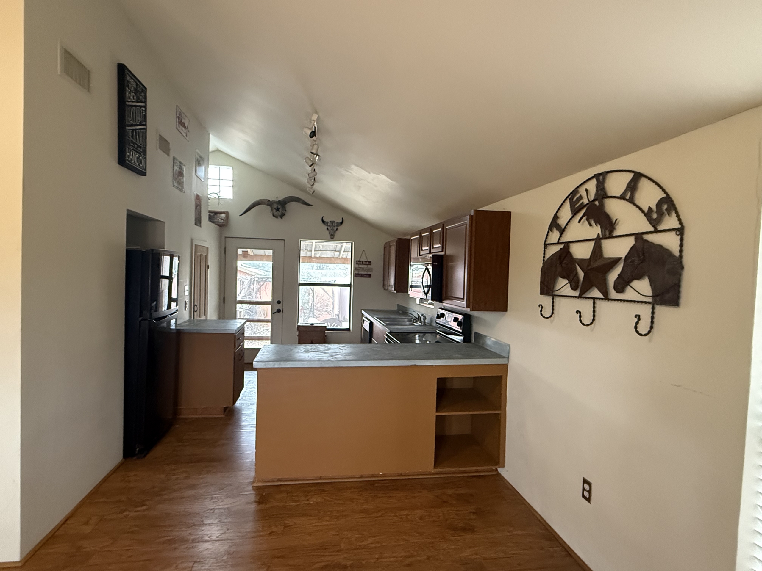 1385 Old Mill Creek Road Mason, TX
