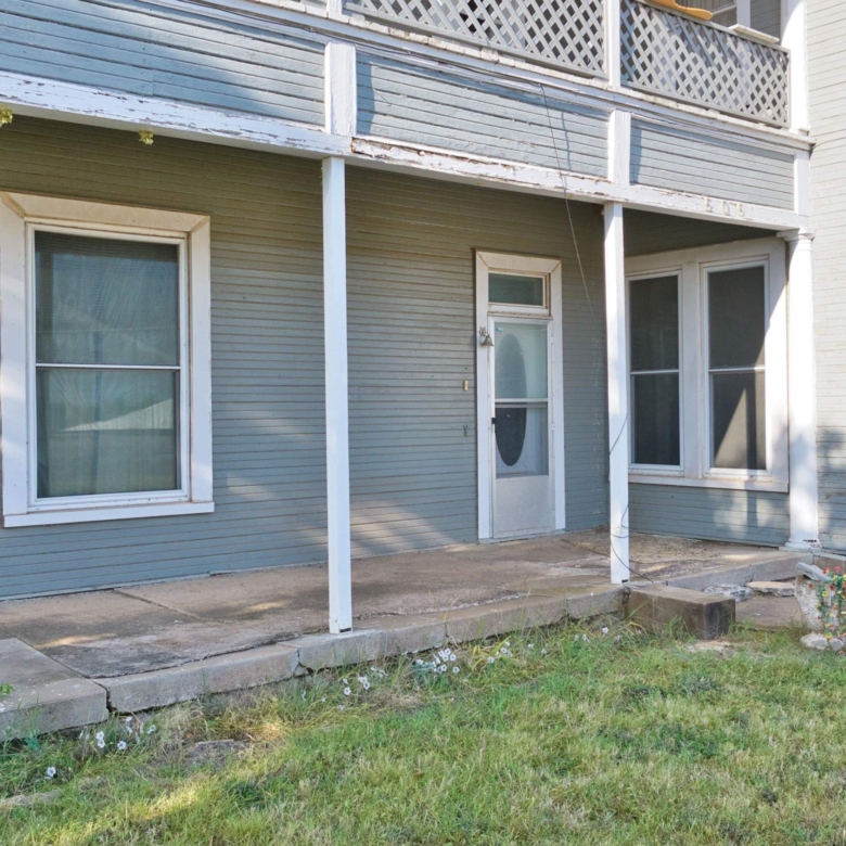 505 Ft. McKavitt Street