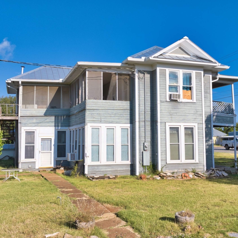 505 Ft. McKavitt Street