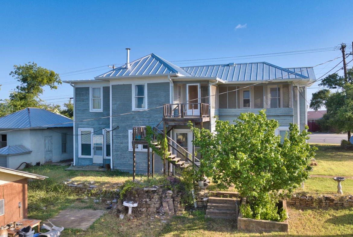 505 Ft. McKavitt Street