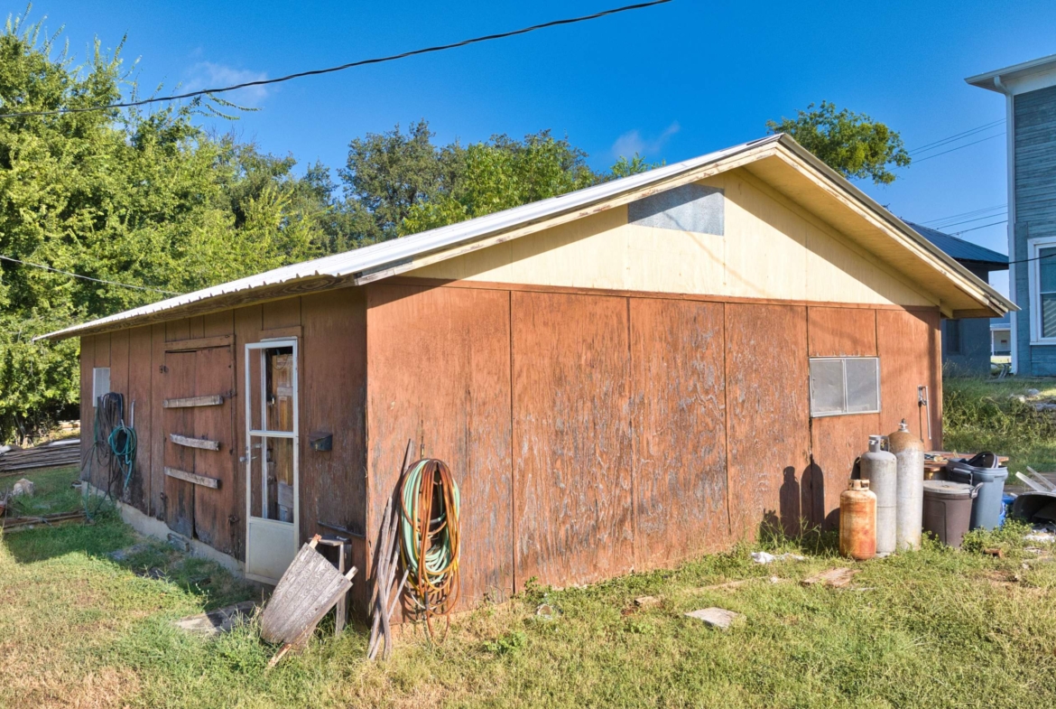 505 Ft. McKavitt Street