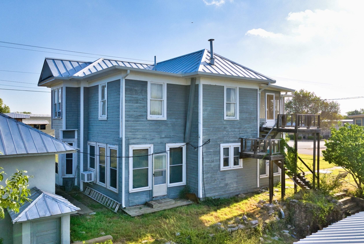 505 Ft. McKavitt Street