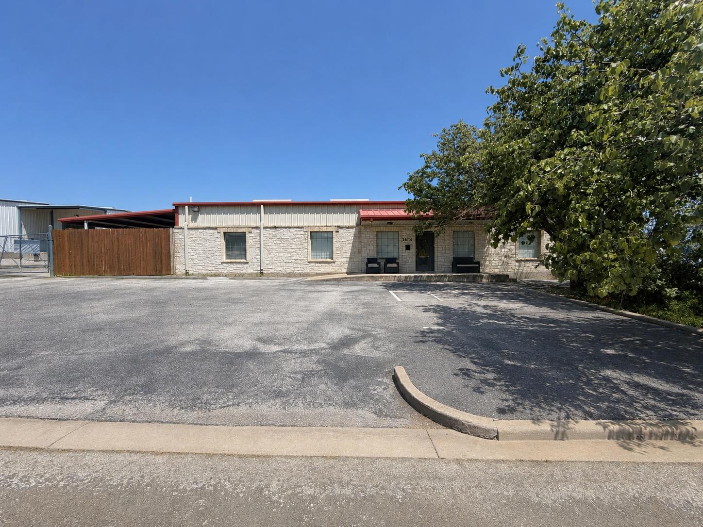 Exterior 2209 Ninth Street Marble Falls