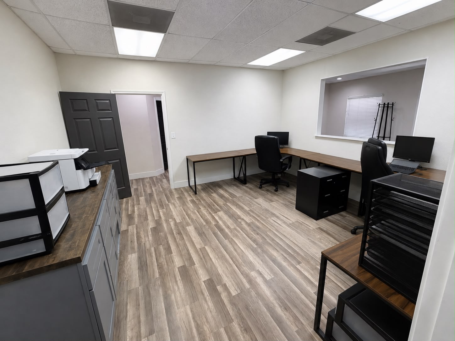 Front Office 2209 Ninth Street Marble Falls